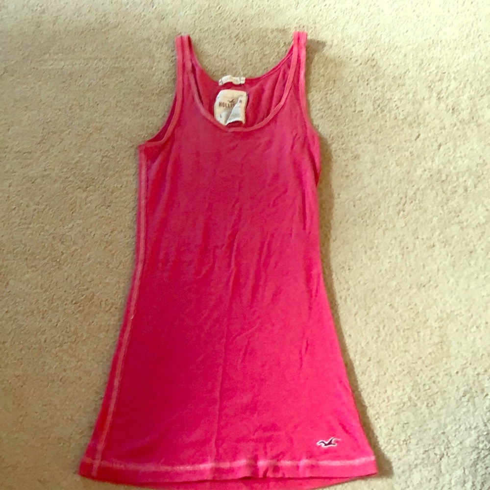 Pink tank top